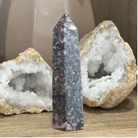 Rhodonite Tower 001