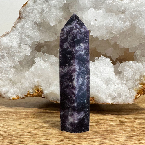 Lepidolite Base Cut Point
