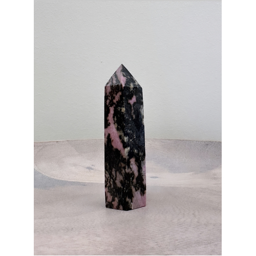 Rhodonite Tower 003