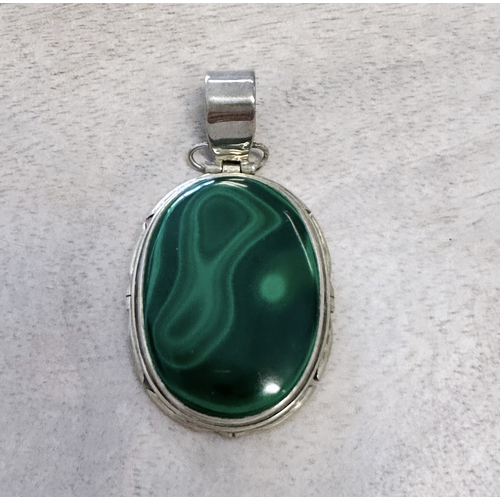 Malachite Oval Pendant